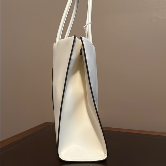 Tory Burch Eco Ella Tote with Embossed Logo - Picture 2 of 3